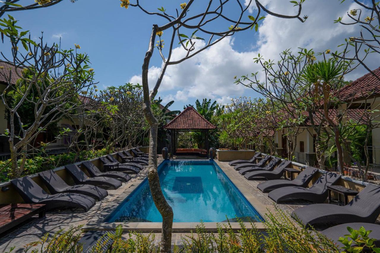 The Tanis Beach Resort Nusa Lembongan Exterior foto