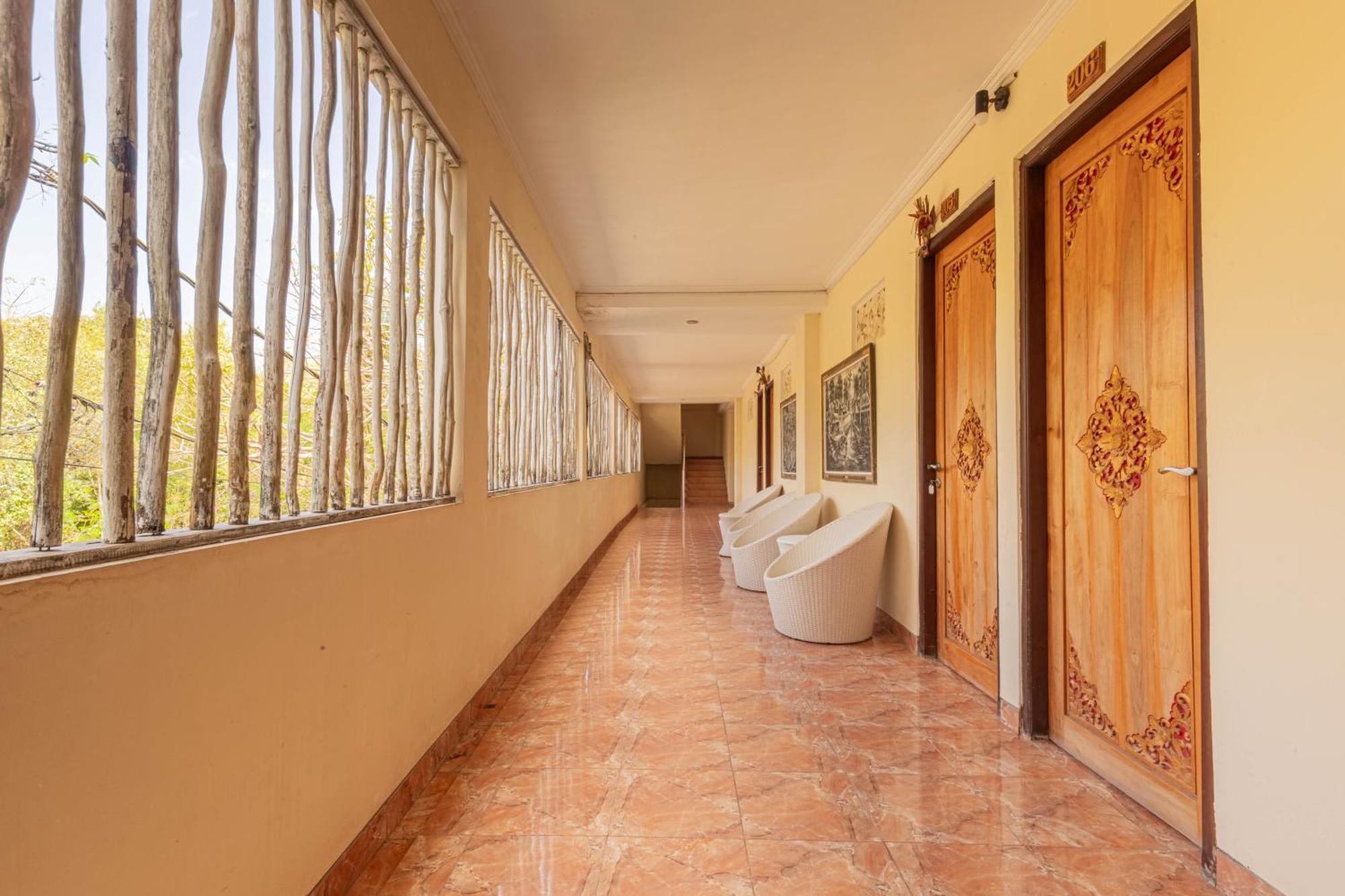 The Tanis Beach Resort Nusa Lembongan Exterior foto